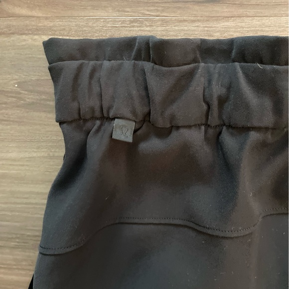 Lululemon On the Fly Jogger Velvet Trim Black / Black Special Edition size 8 - Picture 5 of 9